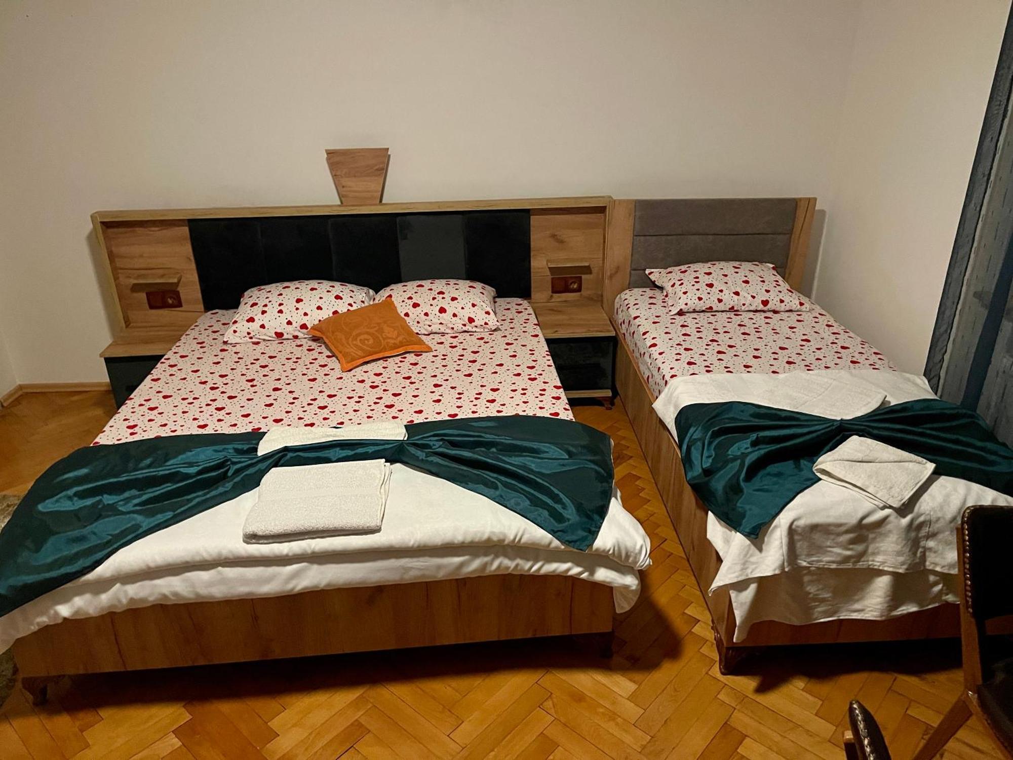 Madigan'S Hotel Kosovo Polje Екстериор снимка