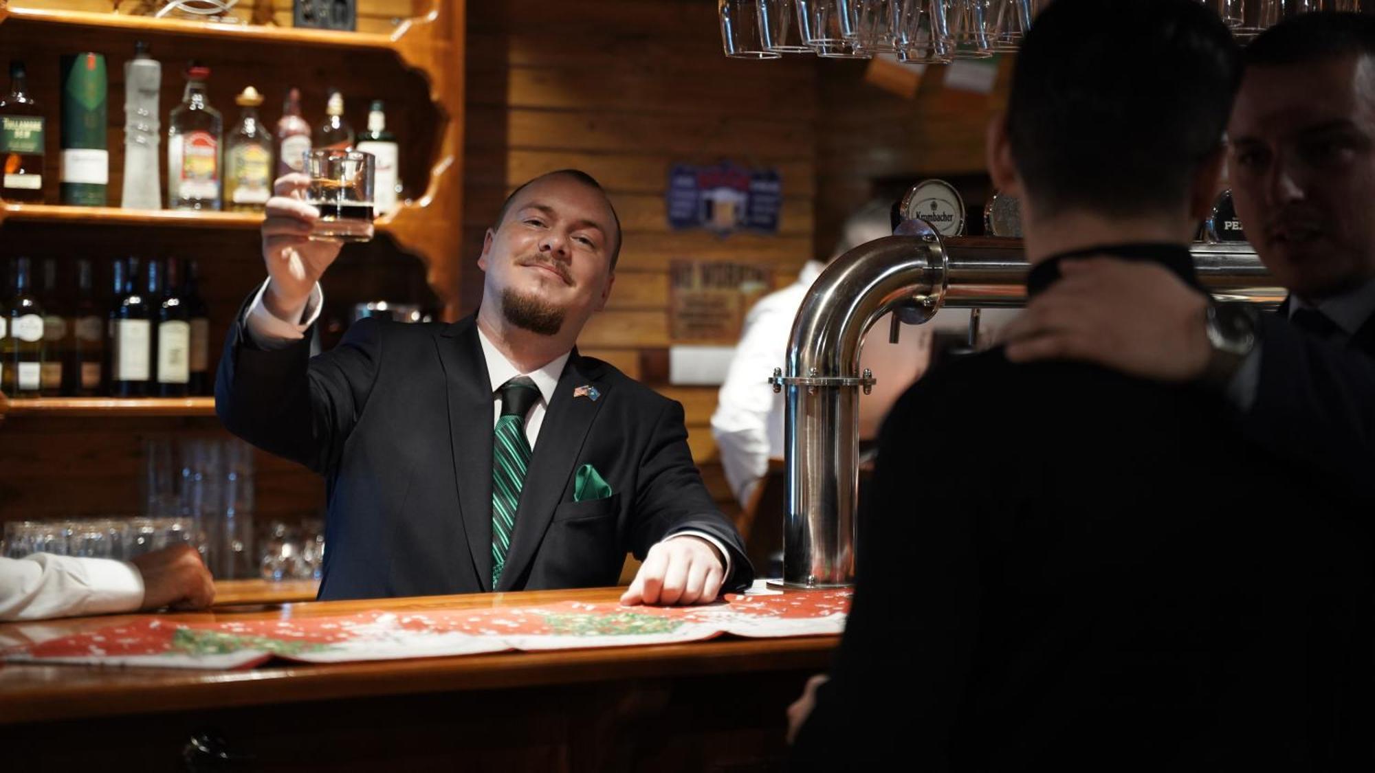 Madigan'S Hotel Kosovo Polje Екстериор снимка